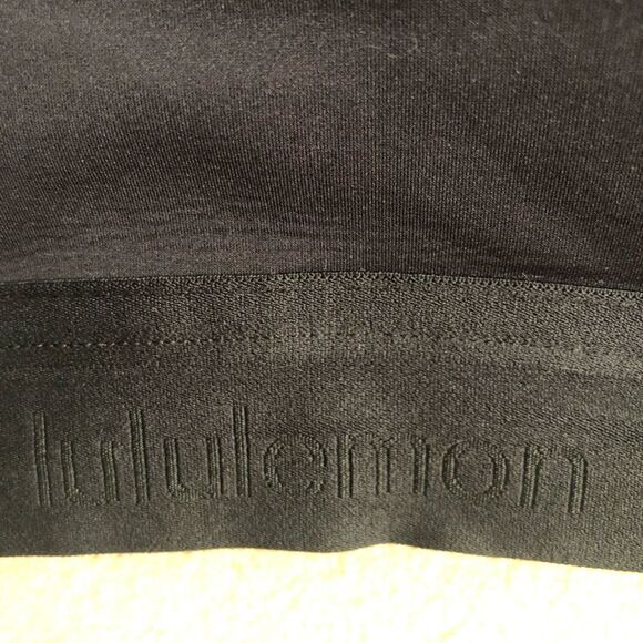 Lululemon Sports Bra    - Picture 3 of 6